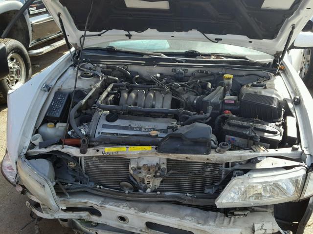 JN1CA21D9WM917577 - 1998 NISSAN MAXIMA GLE WHITE photo 7