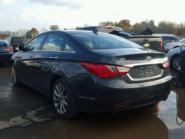 5NPEC4AC9CH466918 - 2012 HYUNDAI SONATA SE CHARCOAL photo 3