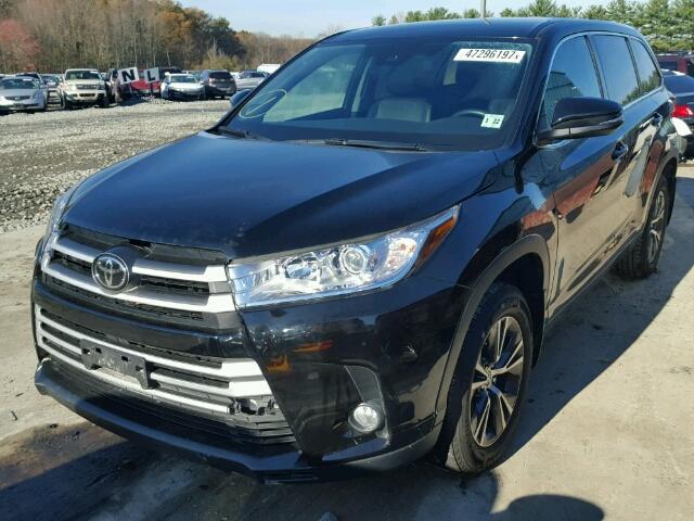 5TDBZRFH3HS374773 - 2017 TOYOTA HIGHLANDER BLACK photo 2