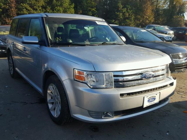 2FMGK5CC1BBD19318 - 2011 FORD FLEX SEL SILVER photo 1