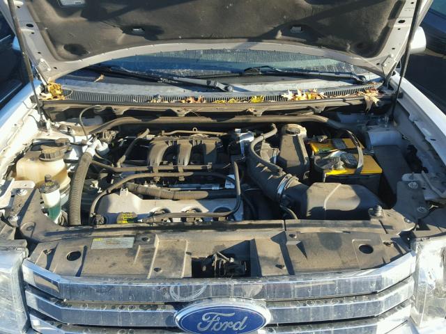 2FMGK5CC1BBD19318 - 2011 FORD FLEX SEL SILVER photo 7