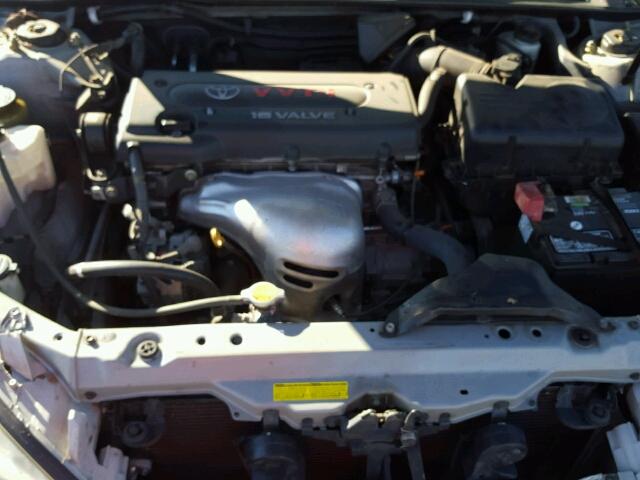 4T1BE32K94U882810 - 2004 TOYOTA CAMRY LE ვერცხლისფერი ფოტო 7