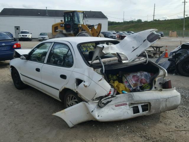 1Y1SK5263VZ451889 - 1997 GEO PRIZM BASE WHITE photo 3
