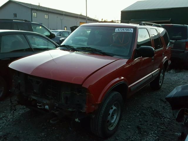 1GNDT13W0X2223577 - 1999 CHEVROLET BLAZER RED photo 2