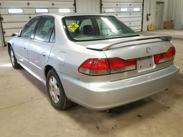 1HGCG16511A041607 - 2001 HONDA ACCORD EX SILVER photo 3