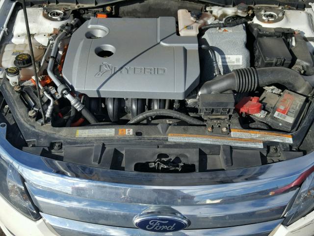 3FADP0L39CR293121 - 2012 FORD FUSION HYB WHITE photo 7