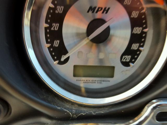 1HD1FC4197Y617592 - 2007 HARLEY-DAVIDSON FLHTCUI BLUE photo 8