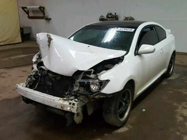 JTKDE167470190983 - 2007 TOYOTA SCION WHITE photo 2