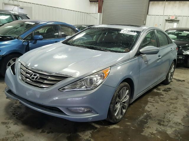 5NPEC4AB5CH407419 - 2012 HYUNDAI SONATA SE 蓝色 照片 2