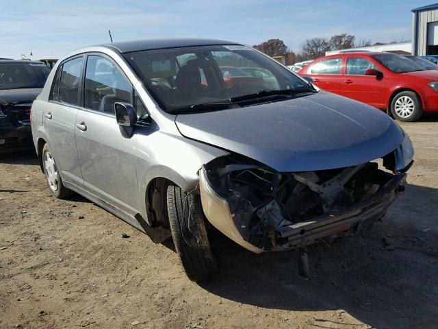 3N1BC11E77L405563 - 2007 NISSAN VERSA S SILVER photo 1