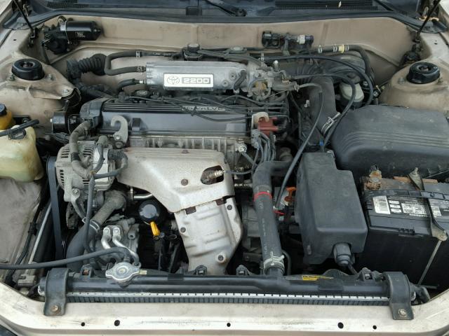 4T1CG12K1TU756264 - 1996 TOYOTA CAMRY DX GOLD photo 7