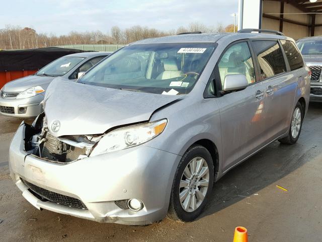 5TDYK3DC9BS029855 - 2011 TOYOTA SIENNA XLE SILVER photo 2