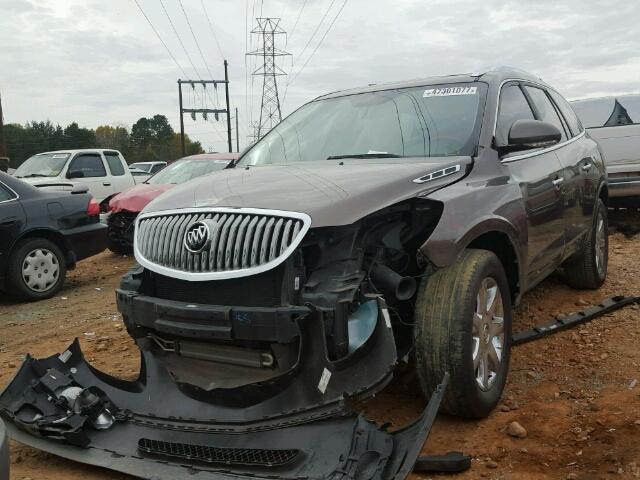 5GALRCED1AJ108415 - 2010 BUICK ENCLAVE CX GOLD photo 2