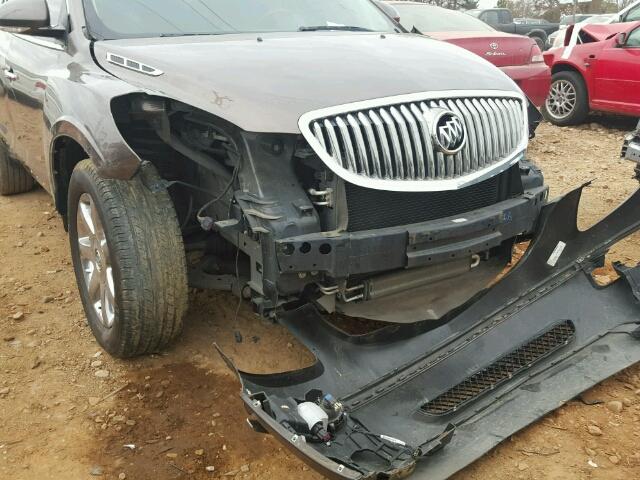 5GALRCED1AJ108415 - 2010 BUICK ENCLAVE CX GOLD photo 9