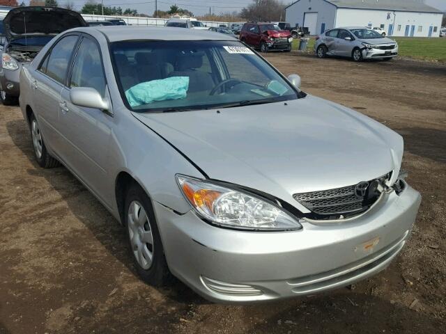 4T1BE32K53U128205 - 2003 TOYOTA CAMRY LE ვერცხლისფერი ფოტო 1