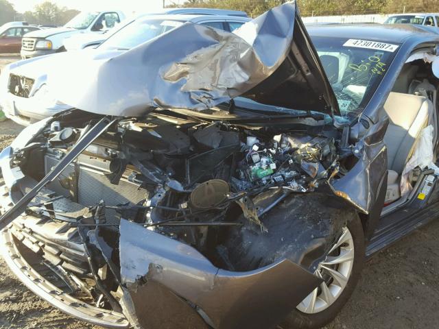 4T4BF1FK9GR530106 - 2016 TOYOTA CAMRY LE GRAY photo 10