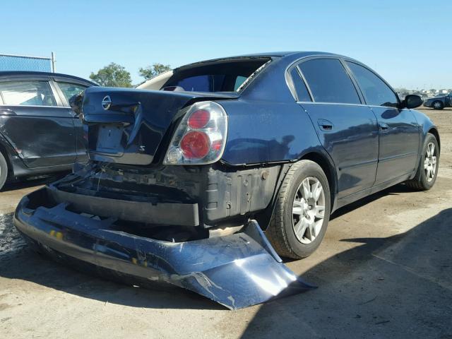 1N4AL11D25C382708 - 2005 NISSAN ALTIMA S BLUE photo 4