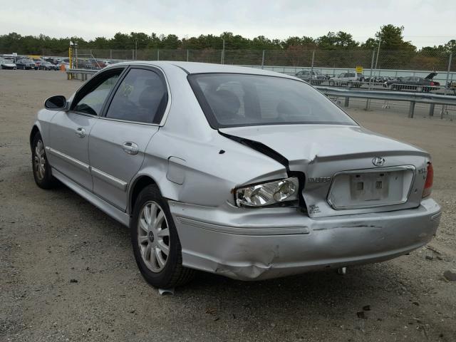 KMHWF35H64A036490 - 2004 HYUNDAI SONATA GLS SILVER photo 3