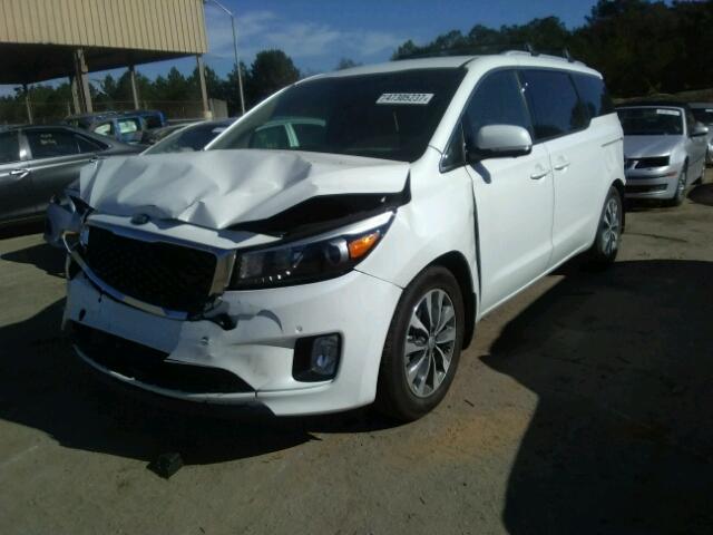 KNDMC5C13H6269936 - 2017 KIA SEDONA EX WHITE photo 2