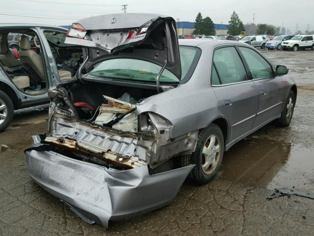 1HGCG5660YA077380 - 2000 HONDA ACCORD EX GRAY photo 4