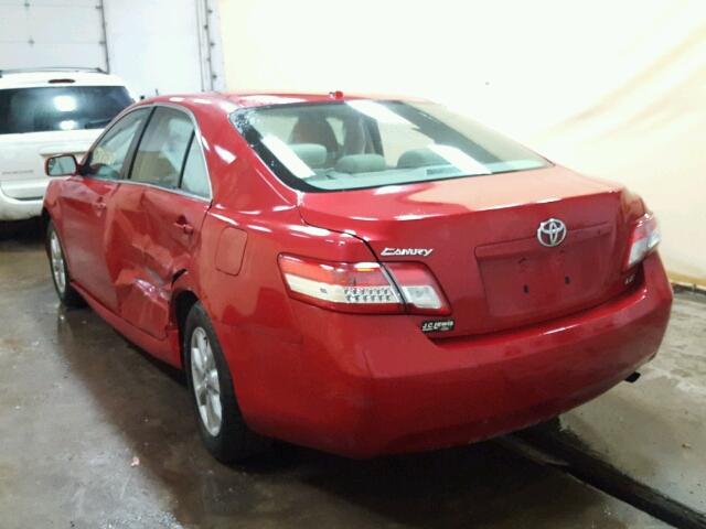 4T1BF3EKXAU555076 - 2010 TOYOTA CAMRY RED photo 3