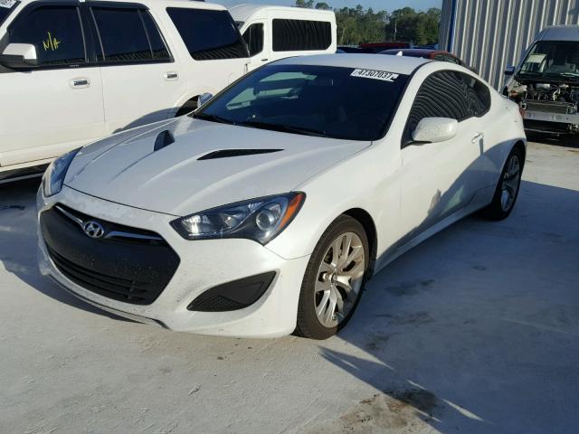 KMHHT6KD0DU088555 - 2013 HYUNDAI GENESIS CO WHITE photo 2