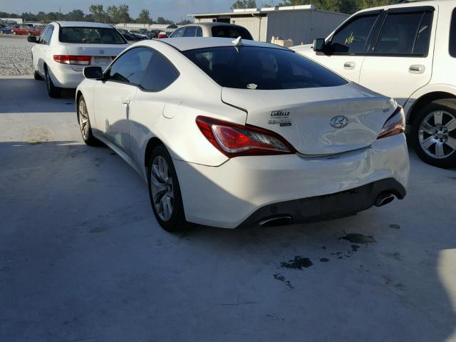 KMHHT6KD0DU088555 - 2013 HYUNDAI GENESIS CO WHITE photo 3