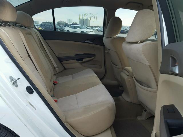 JHMCP26338C033265 - 2008 HONDA ACCORD LX WHITE photo 6