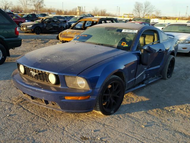 1ZVFT82H275352798 - 2007 FORD MUSTANG GT BLUE photo 2