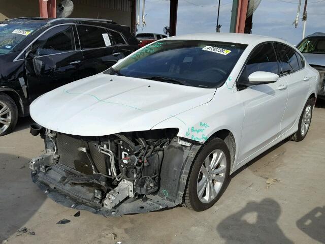 1C3CCCAB2GN110734 - 2016 CHRYSLER 200 LIMITE WHITE photo 2