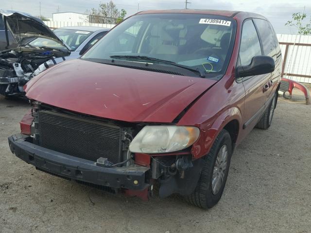 1A4GP45R46B755331 - 2006 CHRYSLER TOWN & COU RED photo 2