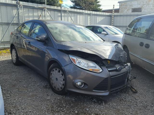 1FAHP3F27CL113350 - 2012 FORD FOCUS SE GRAY photo 1