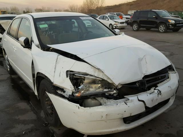 1HGCM55485A078801 - 2005 HONDA ACCORD LX WHITE photo 1