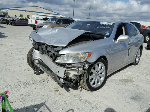 JTHBL46F075036155 - 2007 LEXUS LS 460 SILVER photo 2