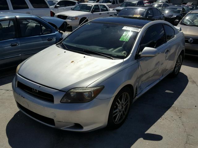JTKDE177160126414 - 2006 TOYOTA SCION TC 银色 照片 2