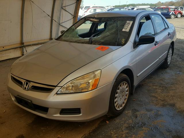 1HGCM56117A010198 - 2007 HONDA ACCORD VAL SILVER photo 2