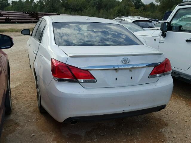 4T1BK3DB2CU441198 - 2012 TOYOTA AVALON BAS WHITE photo 3