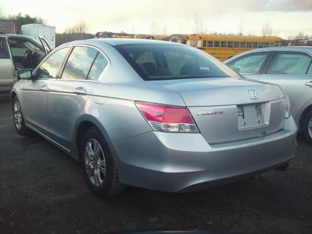 1HGCP26429A079792 - 2009 HONDA ACCORD LXP SILVER photo 3