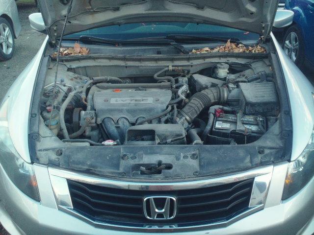 1HGCP26429A079792 - 2009 HONDA ACCORD LXP SILVER photo 7