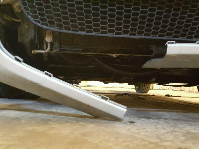 3VWRG31CX6M405461 - 2006 VOLKSWAGEN NEW BEETLE 银色 照片 9