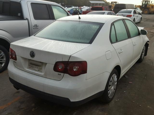 3VWJM71K38M106370 - 2008 VOLKSWAGEN JETTA S WHITE photo 4