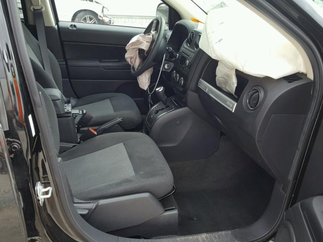 1C4NJCBA1HD124258 - 2017 JEEP COMPASS SP შავი ფოტო 5