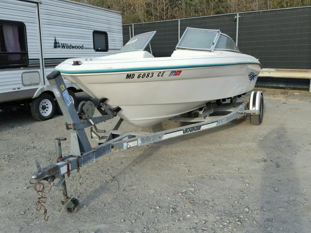 SERV1024F495 - 1995 SEAR BOAT WHITE photo 2