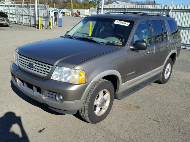 1FMZU73K32UD31986 - 2002 FORD EXPLORER X BEIGE photo 2