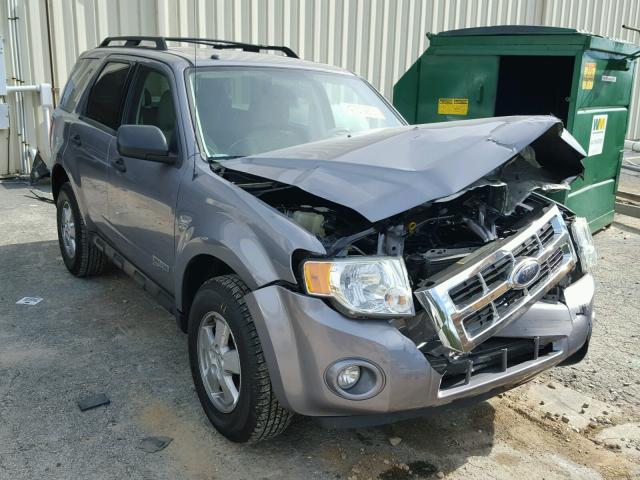 1FMCU03Z38KC45429 - 2008 FORD ESCAPE XLT SILVER photo 1