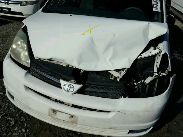 5TDZA23C54S055892 - 2004 TOYOTA SIENNA CE WHITE photo 7