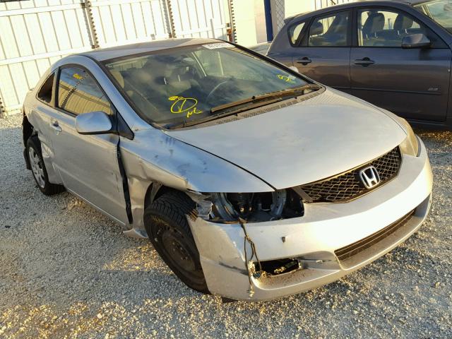 2HGFG12649H517244 - 2009 HONDA CIVIC LX SILVER photo 1