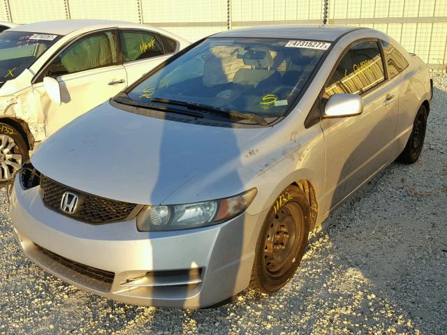 2HGFG12649H517244 - 2009 HONDA CIVIC LX SILVER photo 2