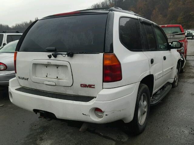 1GKDT13S752108370 - 2005 GMC ENVOY WHITE photo 4