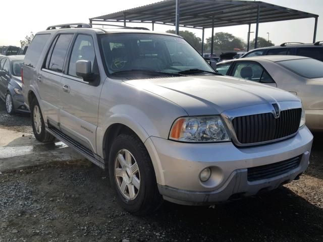 5LMFU27R23LJ39301 - 2003 LINCOLN NAVIGATOR SILVER photo 1